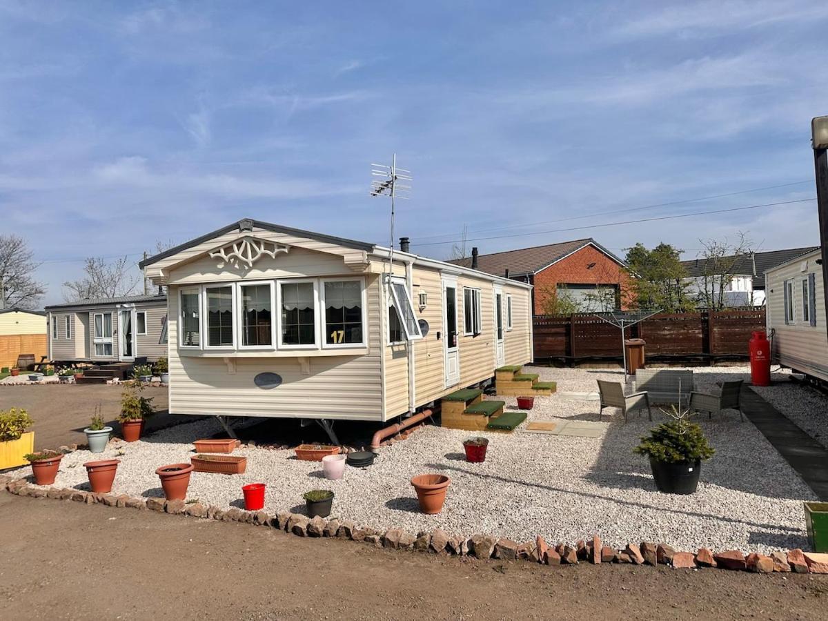 Willerby Granada 2-Bedroom Caravan, Glasgow Uddingston Ngoại thất bức ảnh